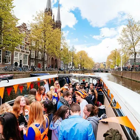 The Esn Kingsday 캠프장 암스테르담