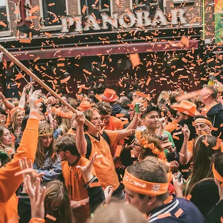 캠프장 The Esn Kingsday