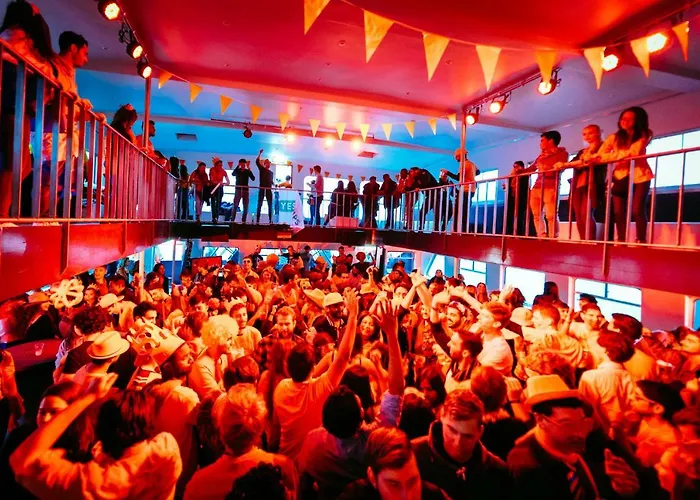 캠프장 The Esn Kingsday